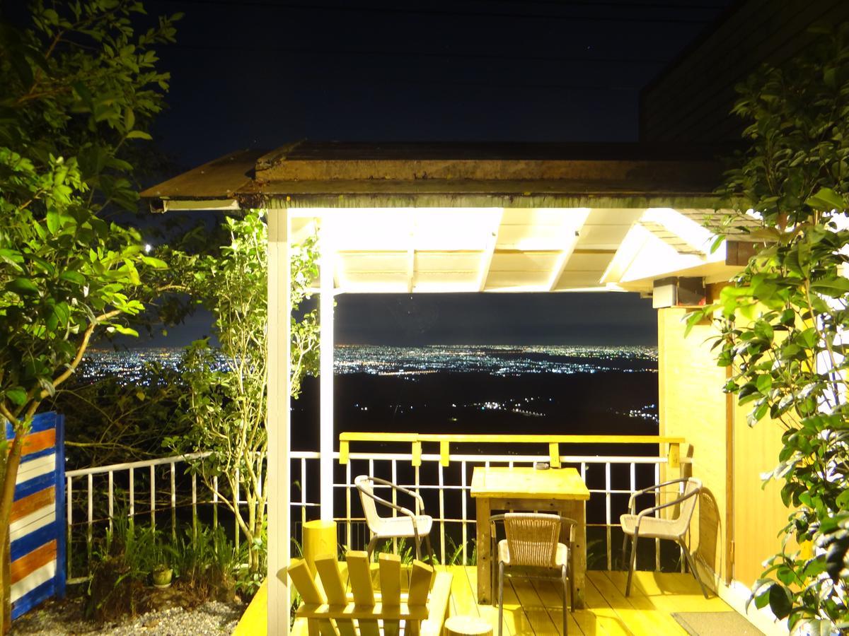Sky Lounge B&B Чжушань Экстерьер фото